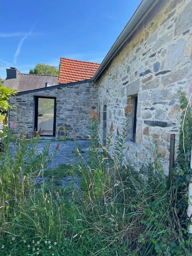 Hébergement de vacances Maison, Calme Avec Cheminee. Botmeur France
